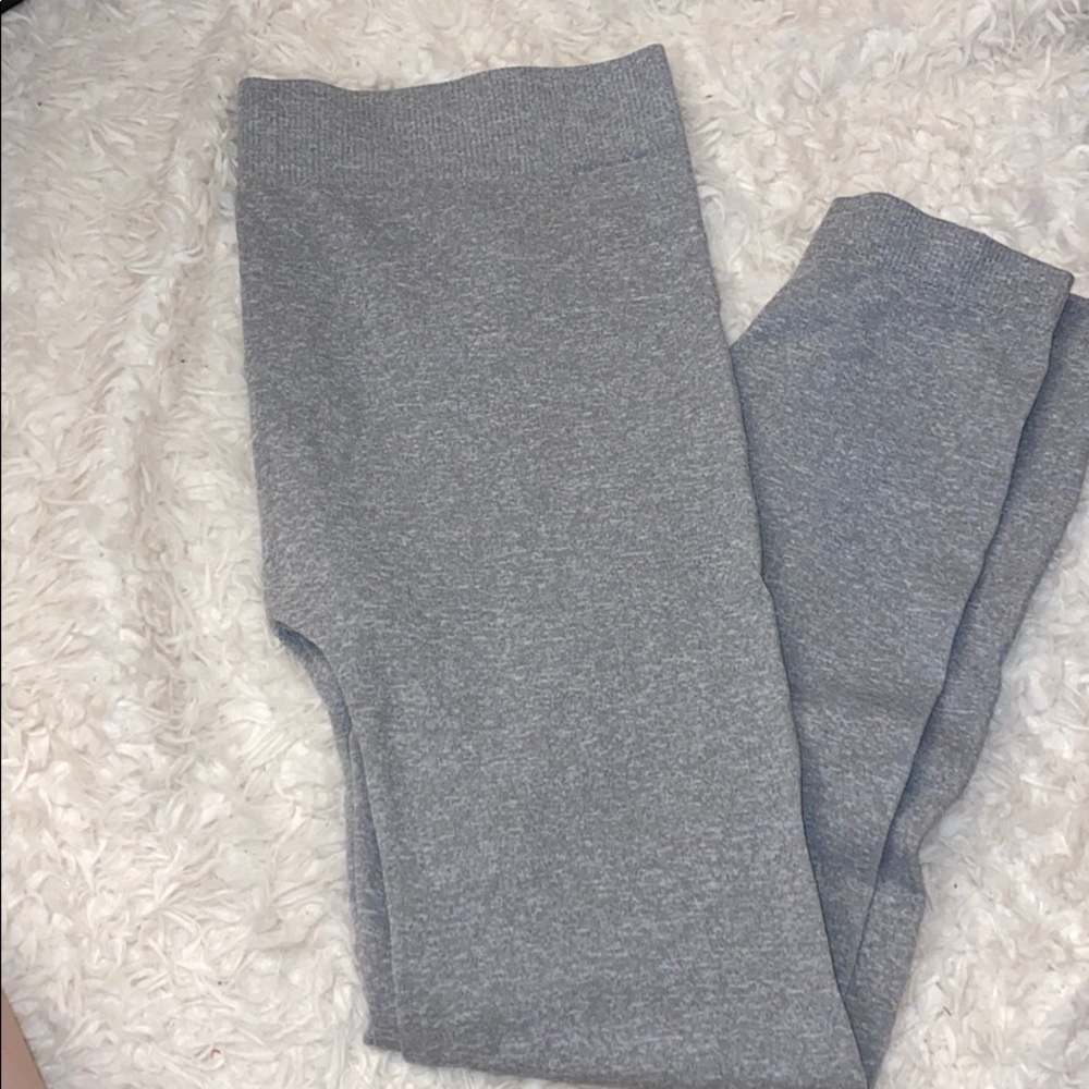 Cute grey leggings